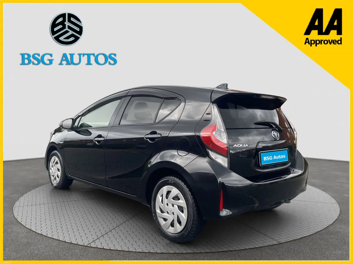 2018 TOYOTA  AQUA 1.5 HYBRID AUTOMATIC *FINANCE* - Image 6
