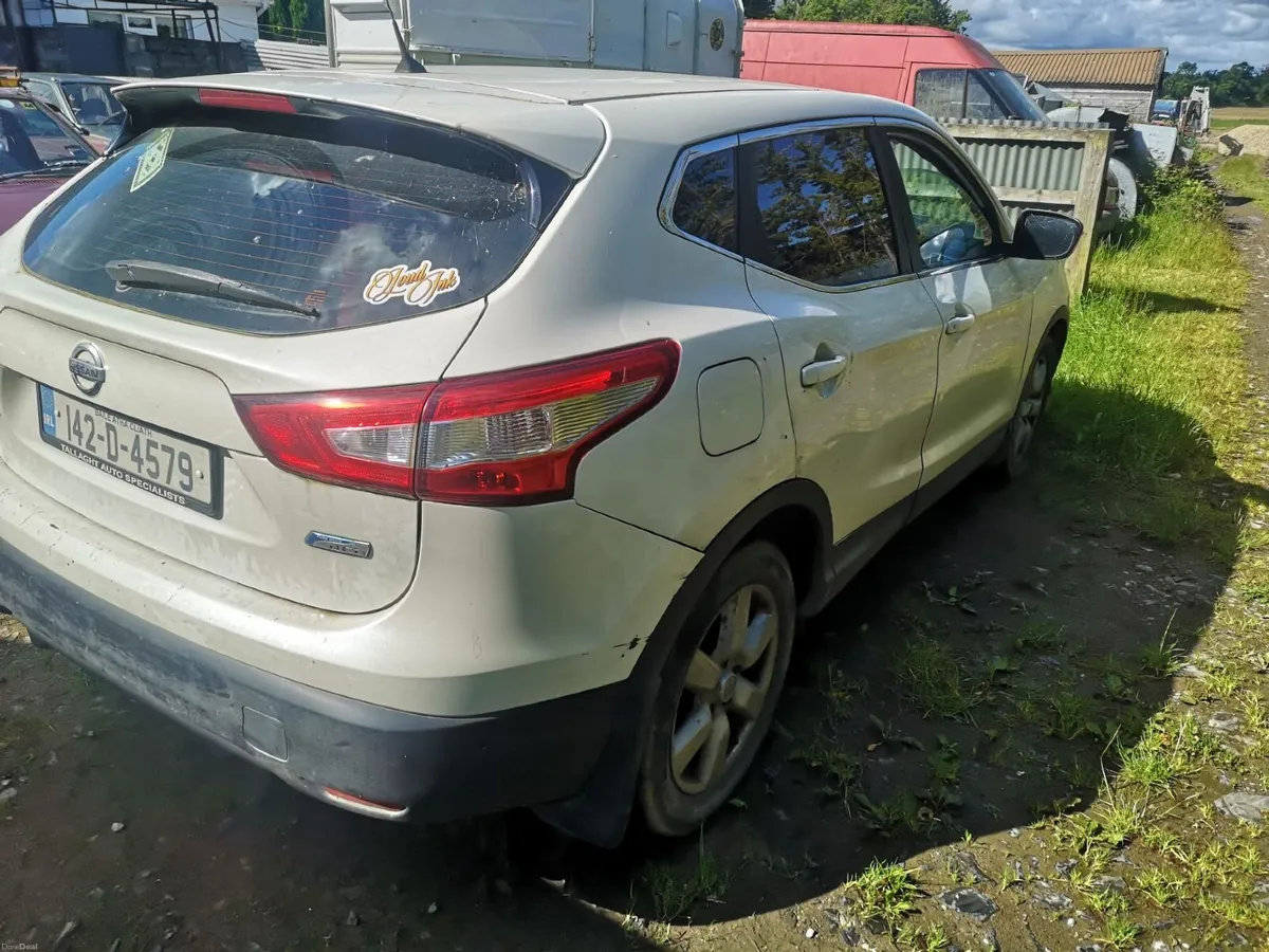 Nissan Qashqai car/van,2014 - Image 2