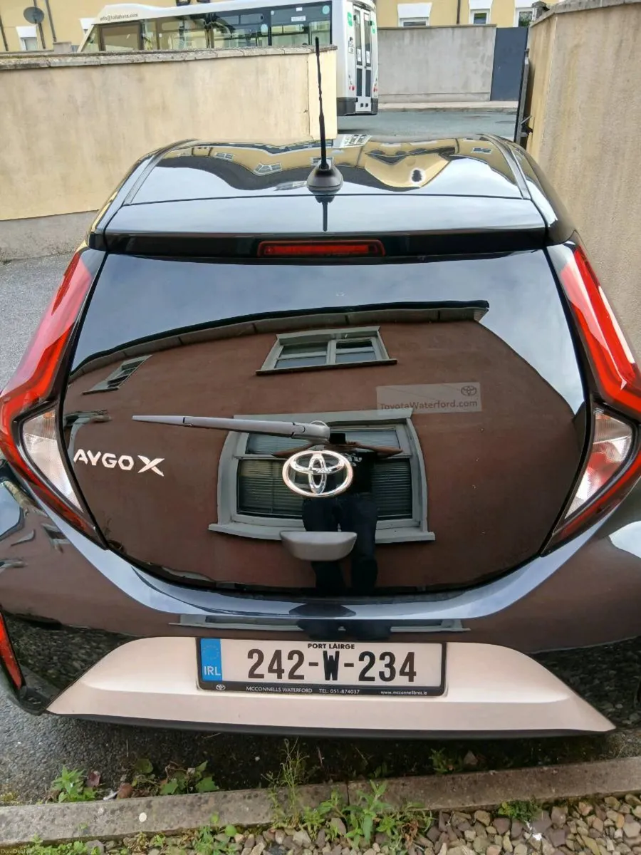 242 Aygo x 1ltr petrol only 18k  kilometres - Image 4