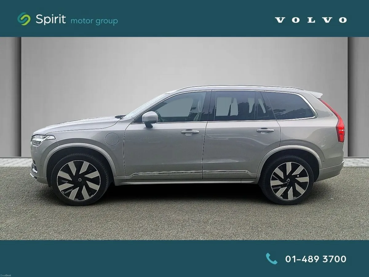 Volvo XC90 T8 Plus Plug In Hybrid - Image 6