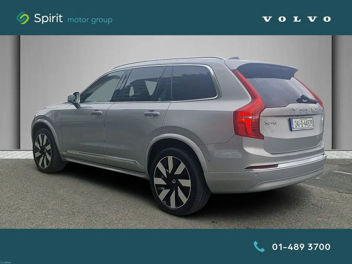 Volvo XC90 T8 Plug In Hybrid, AWD - Image 3