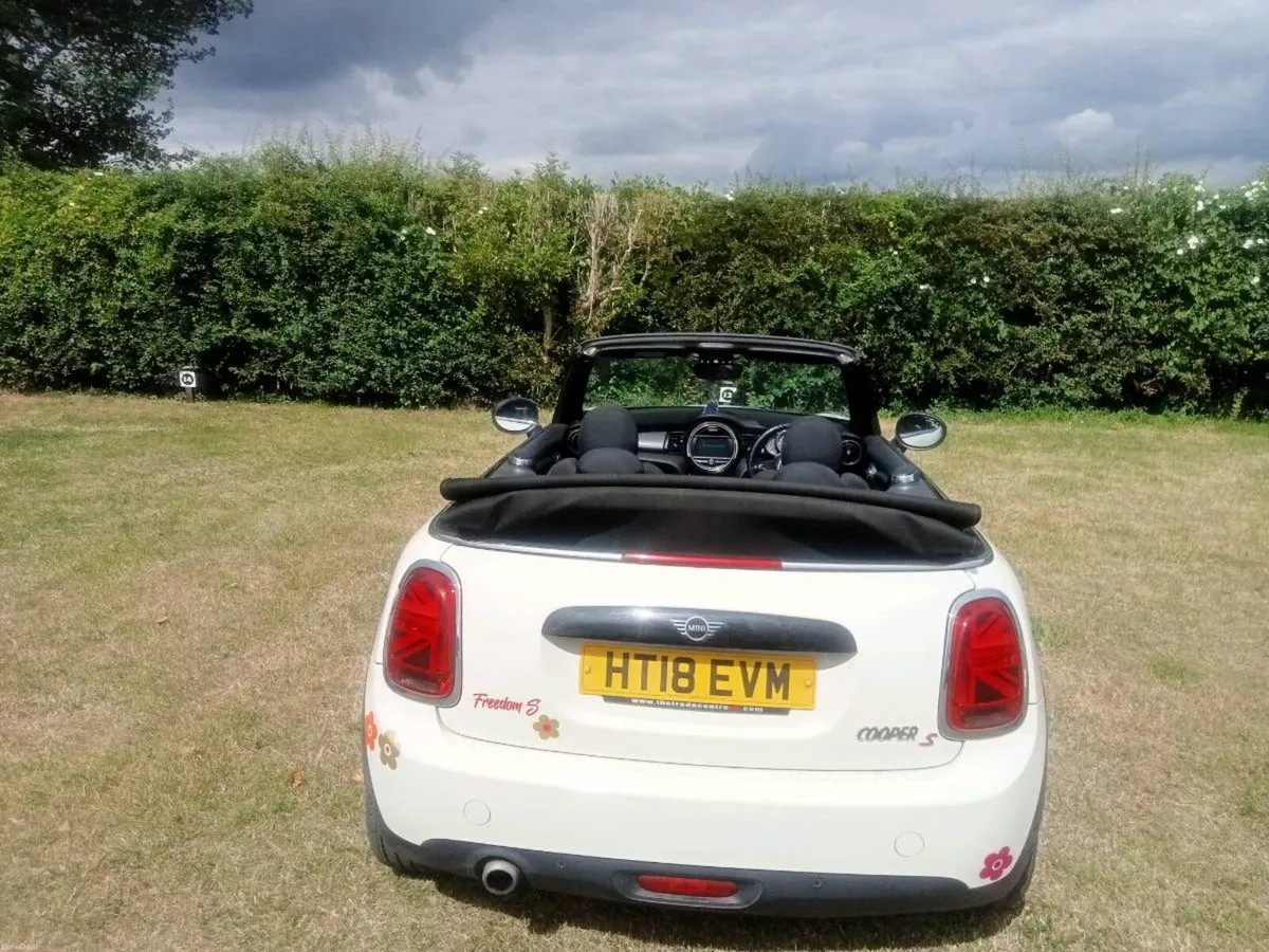2018 Mini Cooper convertible softtop - Image 5