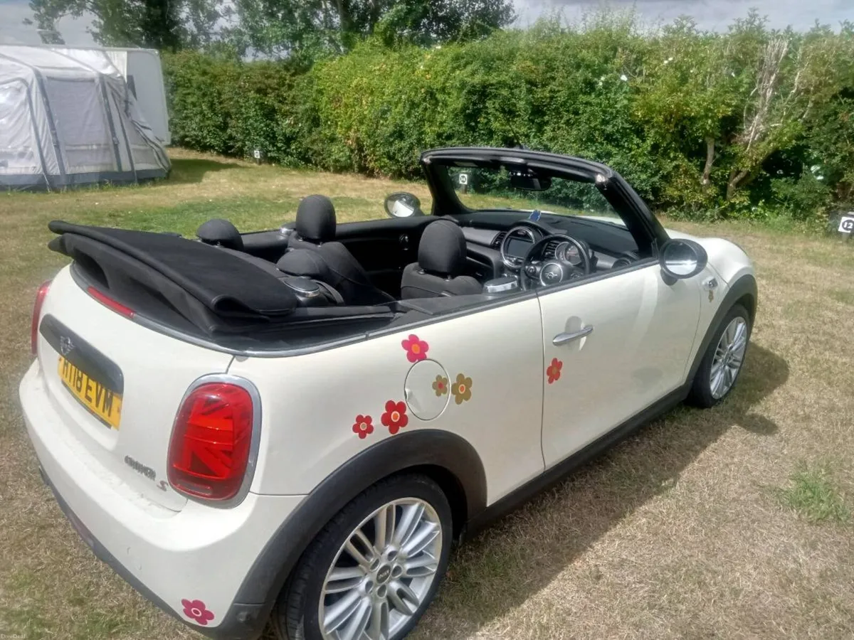 2018 Mini Cooper convertible softtop - Image 3