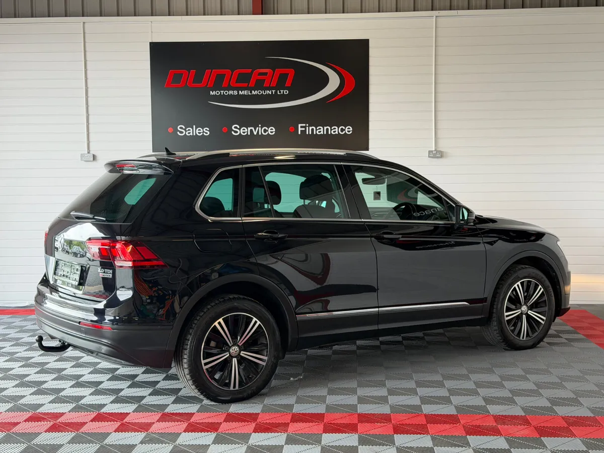 Volkswagen Tiguan 2018 vrt included in price - Image 4