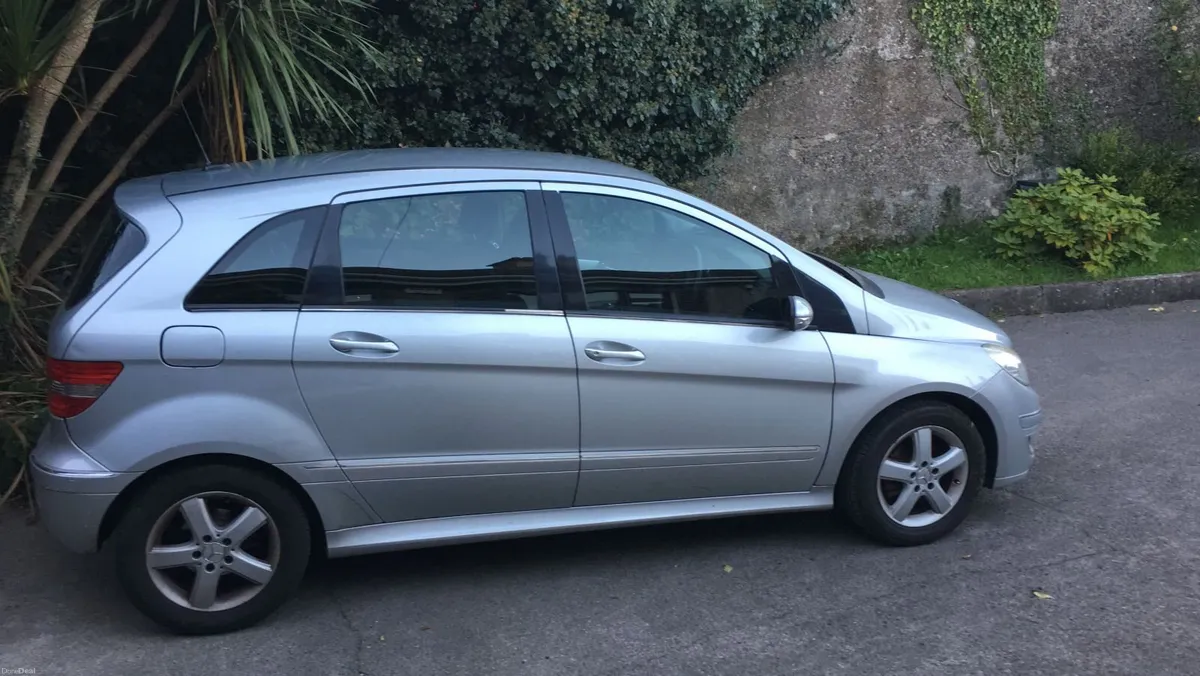 Mercedes-Benz B-Class 2006 - Image 2