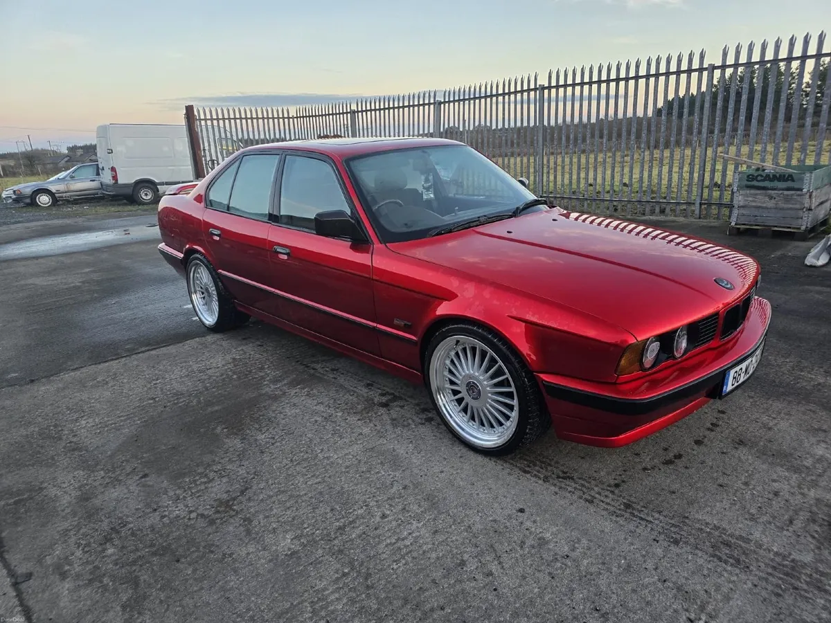 BMW 5 series 1988 - Image 2