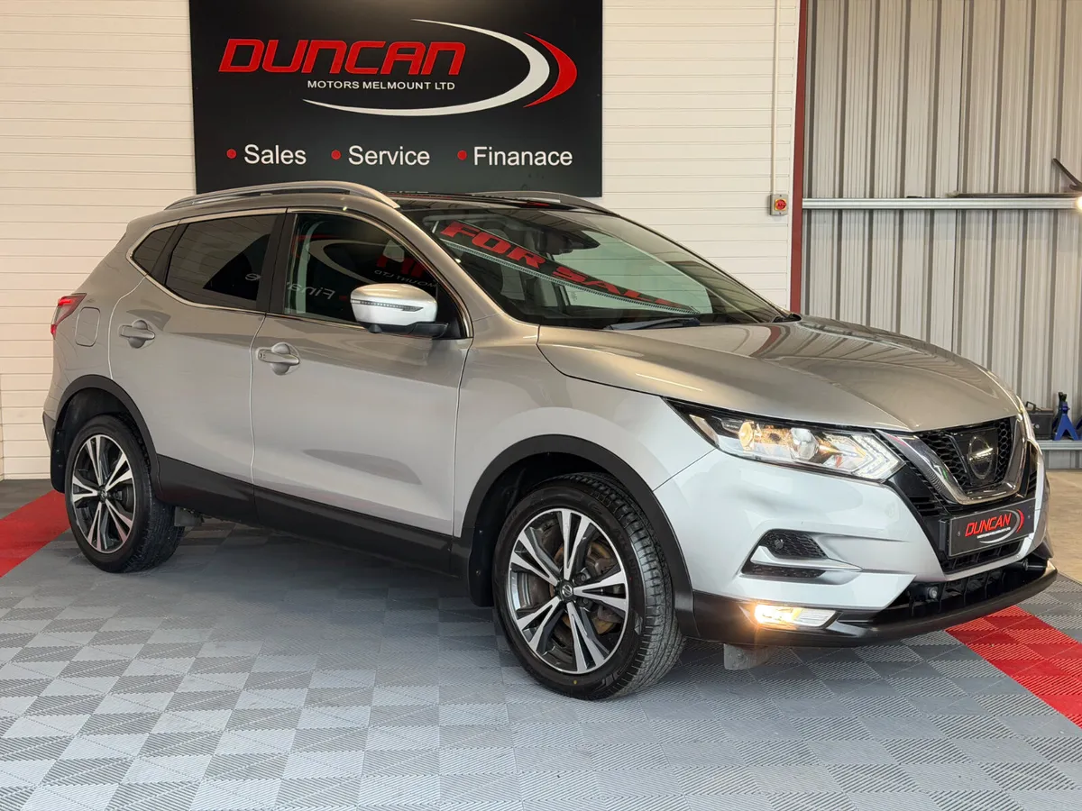 Nissan Qashqai 2017 vrt included in price - Image 3