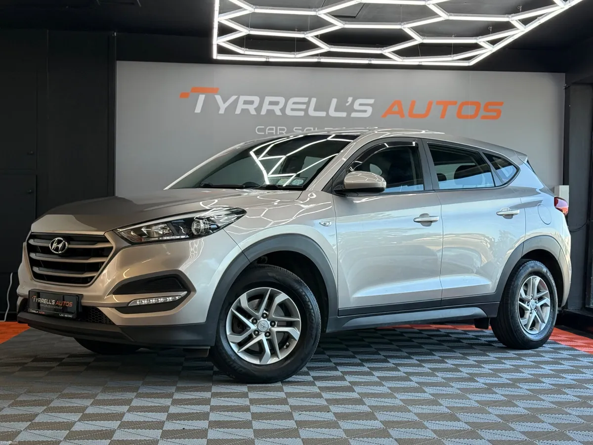 Hyundai Tucson 1.7D Premium Manual 2017 - Image 4