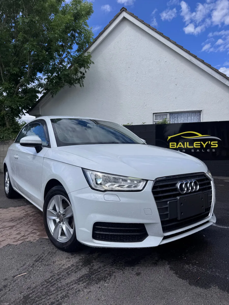 Audi A1 only 26000km Auto facelift - Image 3