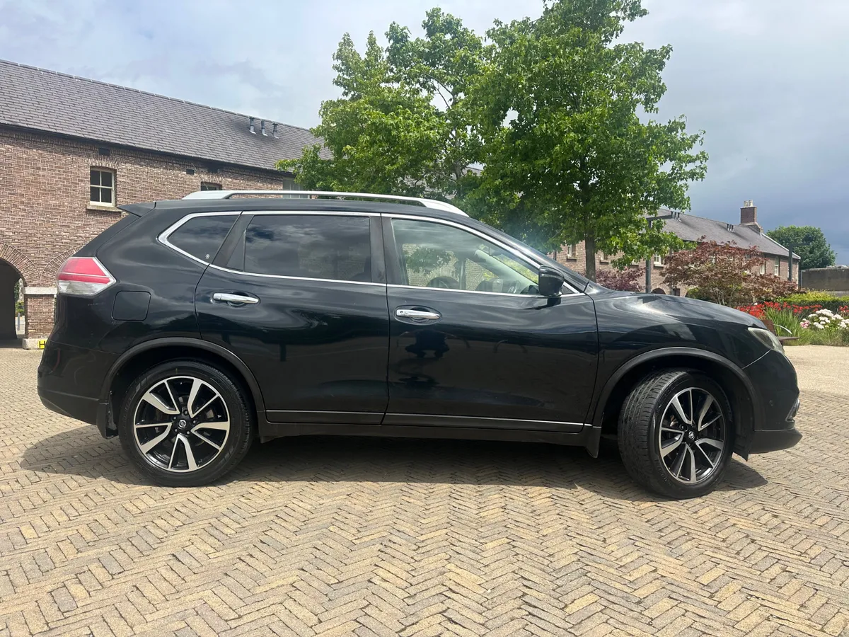 Nissan X-Trail 2016 7 Seater - Image 2