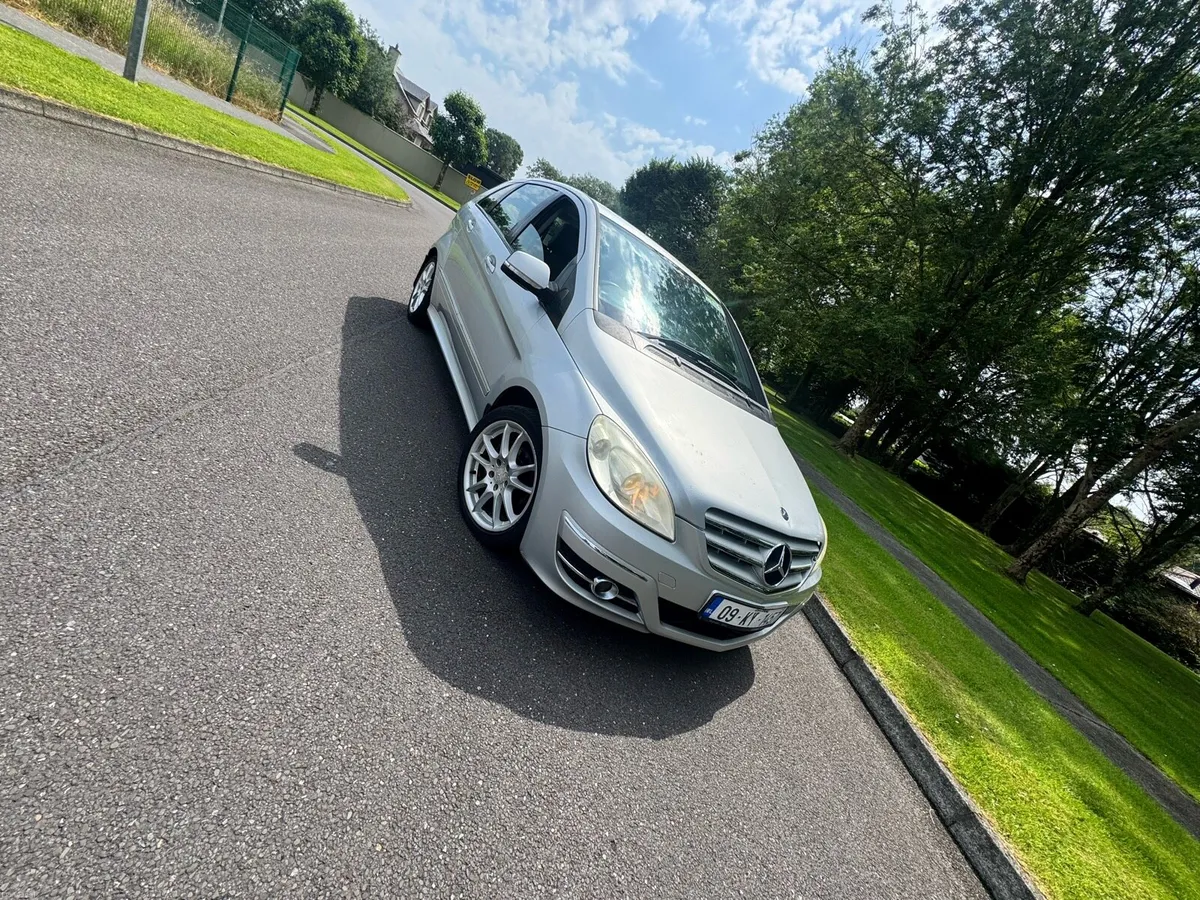 2009 BCLASS SPORT EDITION NCTD &TAXD - Image 2