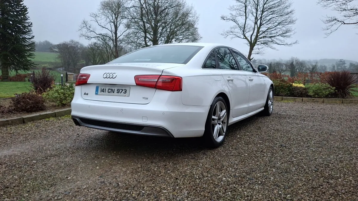 Audi A6 2014 - Image 2