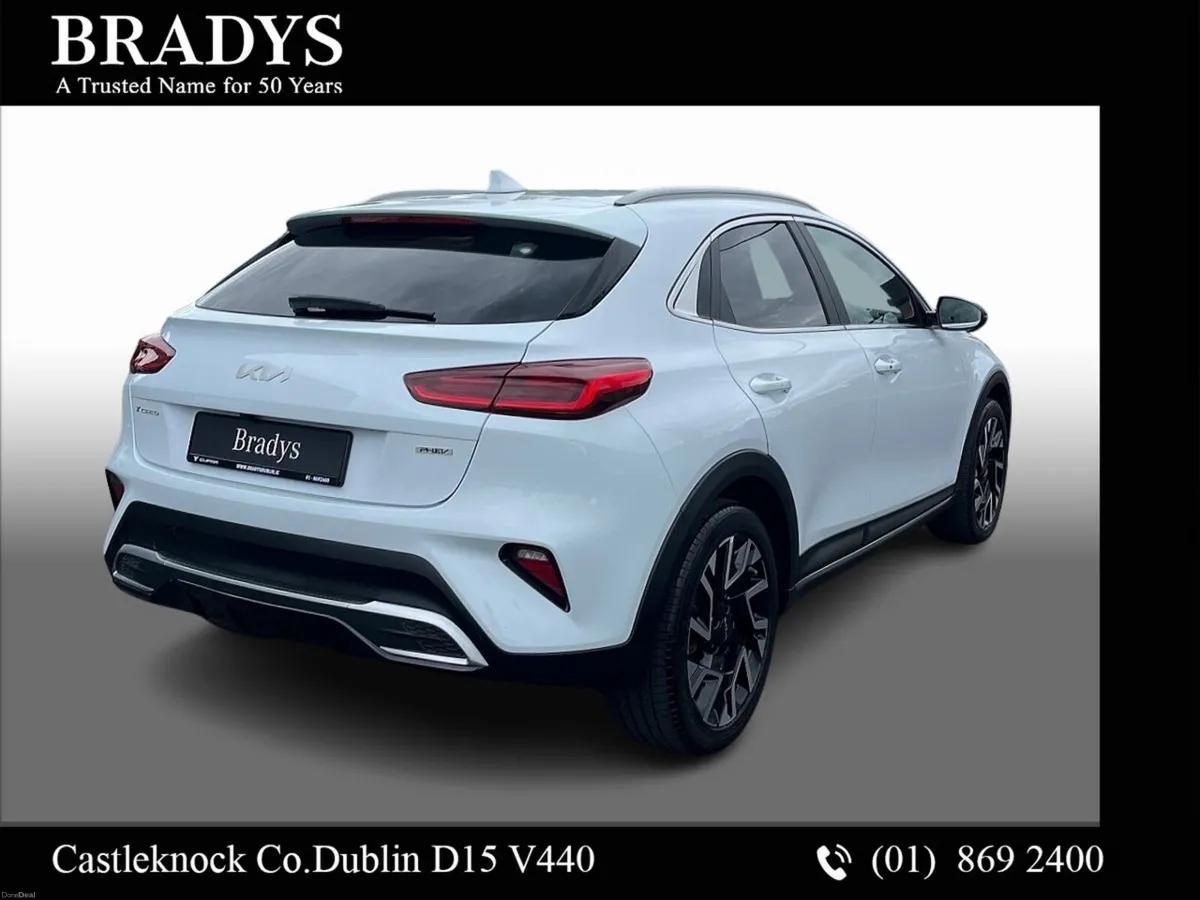 Kia XCeed 1.6 GDI PHEV AUTO - Image 3