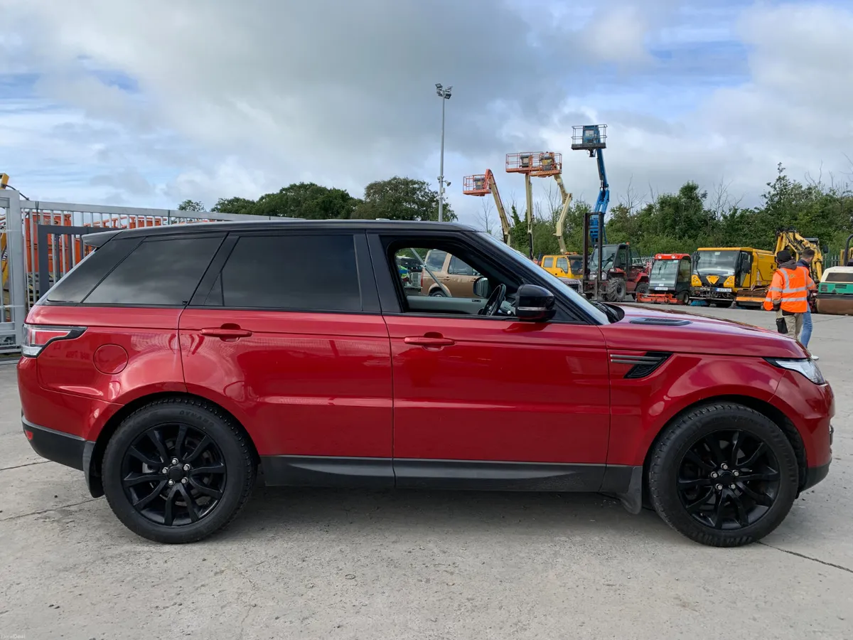 2014 LAND ROVER RANGE ROVER SPORT FOR AUCTION - Image 6