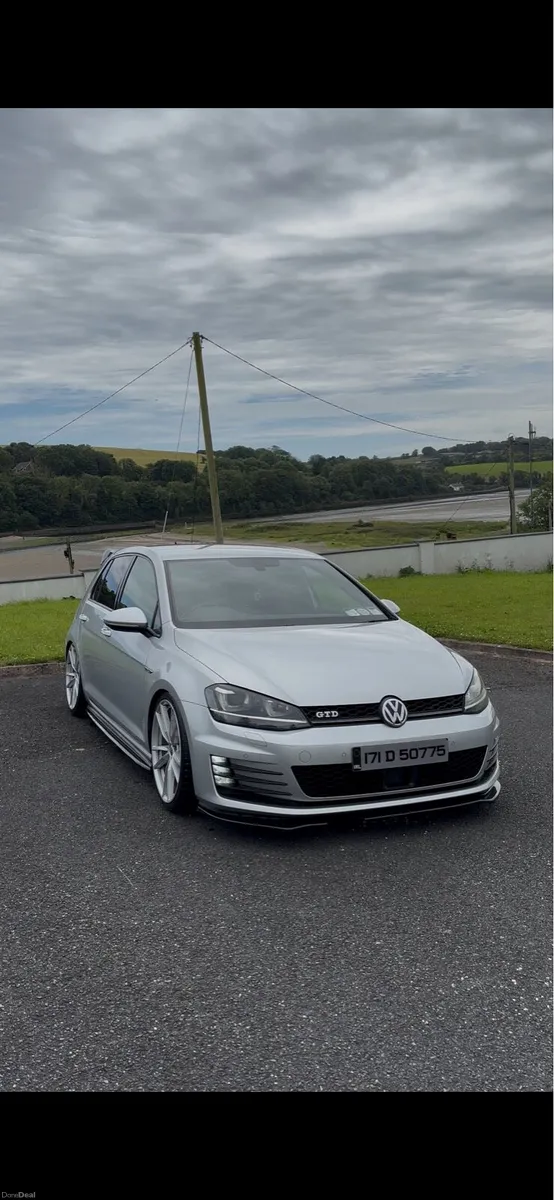 2017 Volkswagen Golf GTD Manual - Image 1