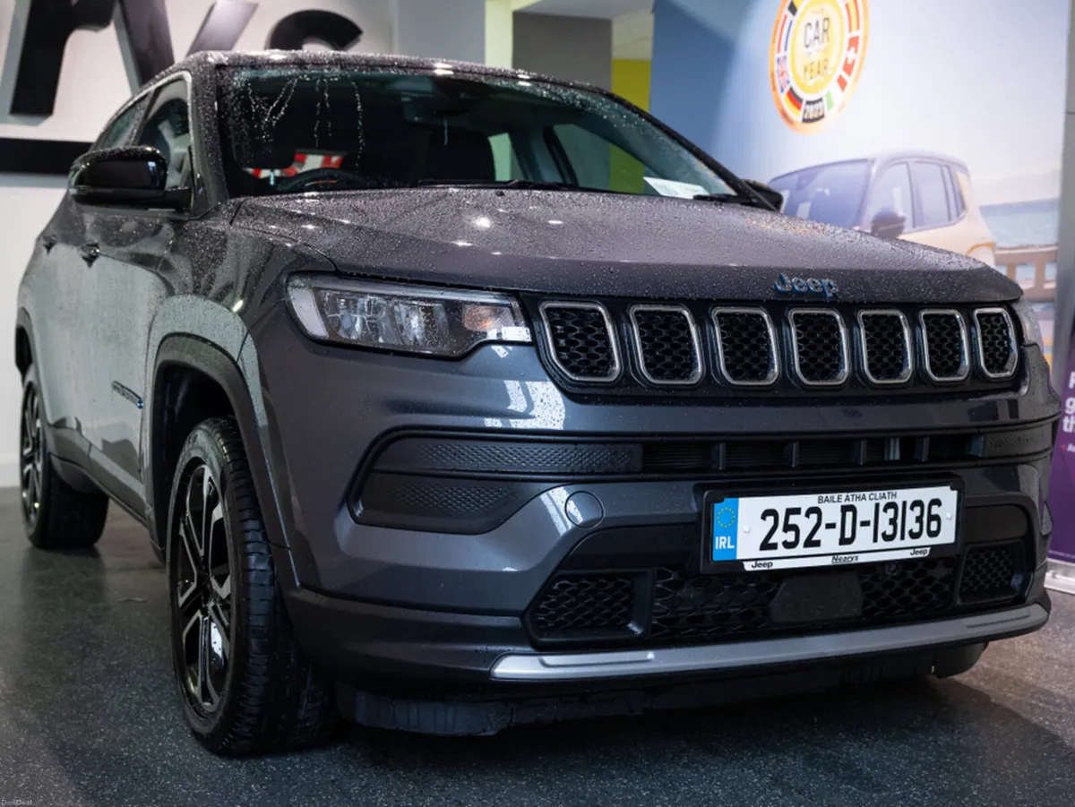 Jeep Compass ALTITUDE PHEV 1.3 240HP - Image 1