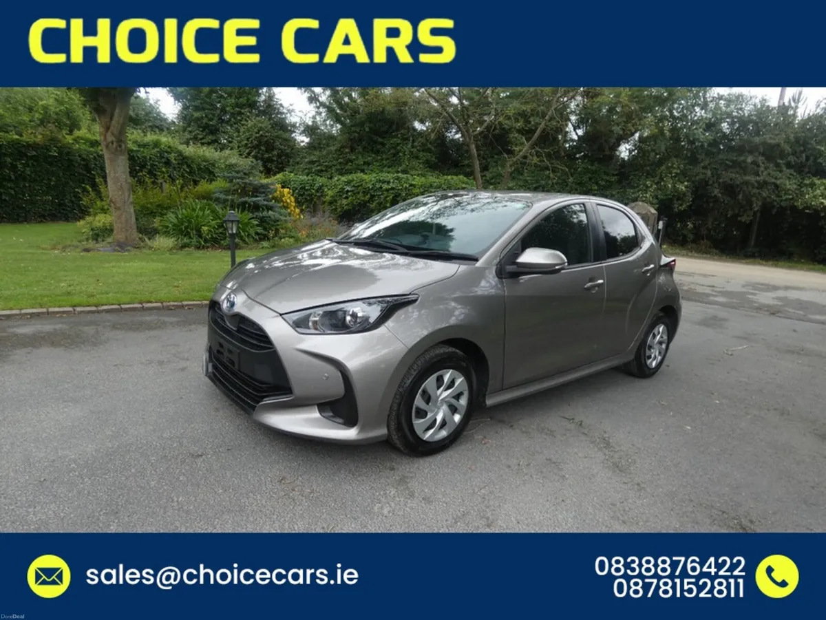 Toyota Yaris 1.5 AUTO HYBRID - Image 2