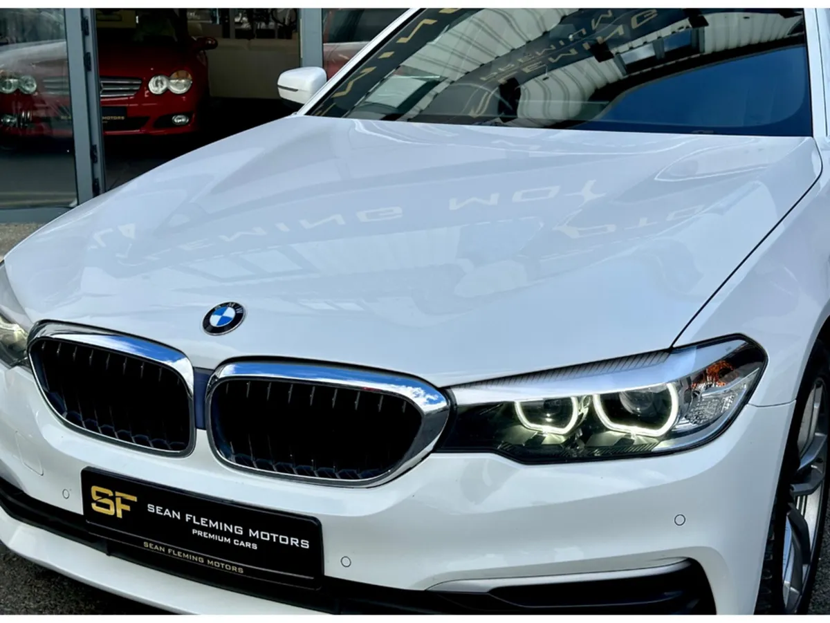 BMW 5-Series D G30 SE 4DR AUTO - Image 4
