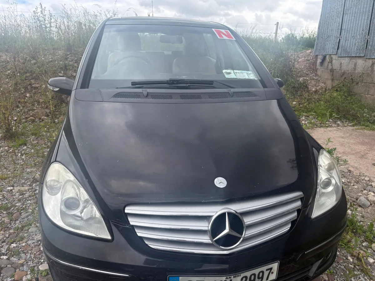 Mercedes-Benz B-Class 2007 Automatic - Image 1