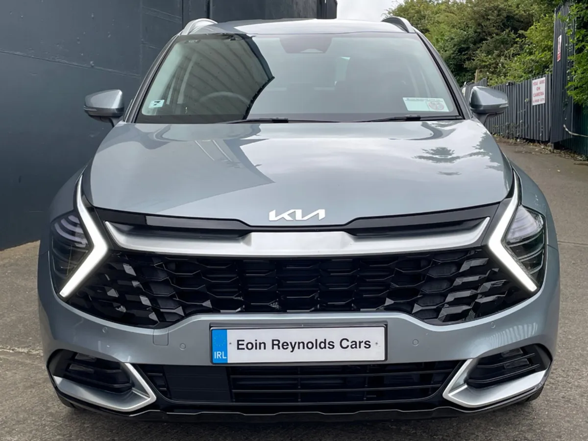 Kia Sportage PHEV SEM Special Edition - Image 3