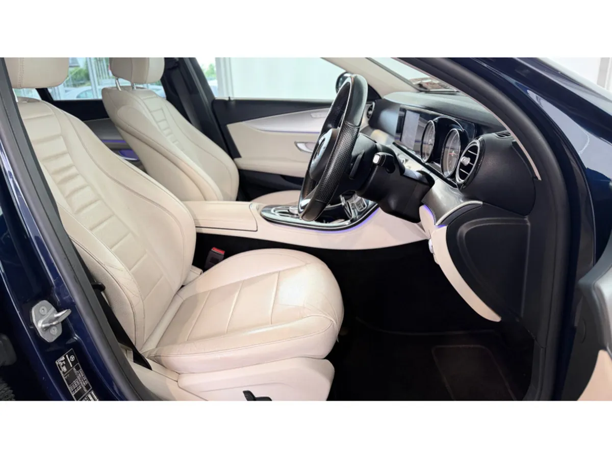 Mercedes-Benz E-Class E220D  *SUPER COLOUR COMBO* - Image 4