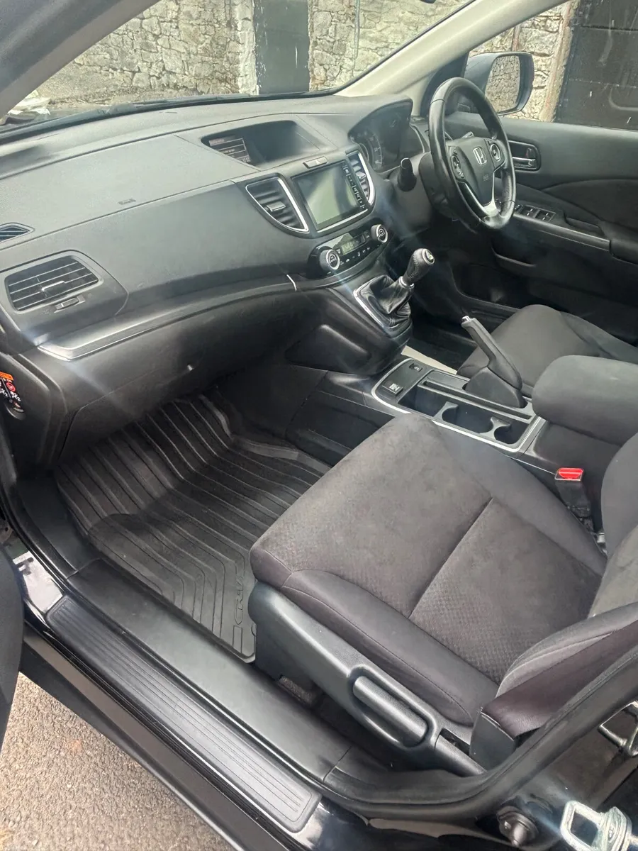 Honda CR-V 2016 - Image 5