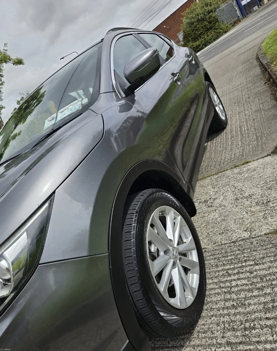 Qashqai ( Pan Roof) - Image 5