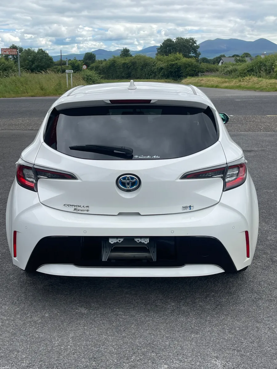 2019-2 Toyota Corolla Sport - Image 6