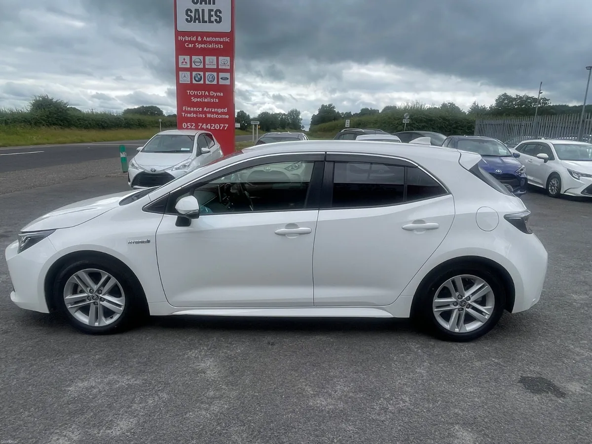 2019-2 Toyota Corolla Sport - Image 4