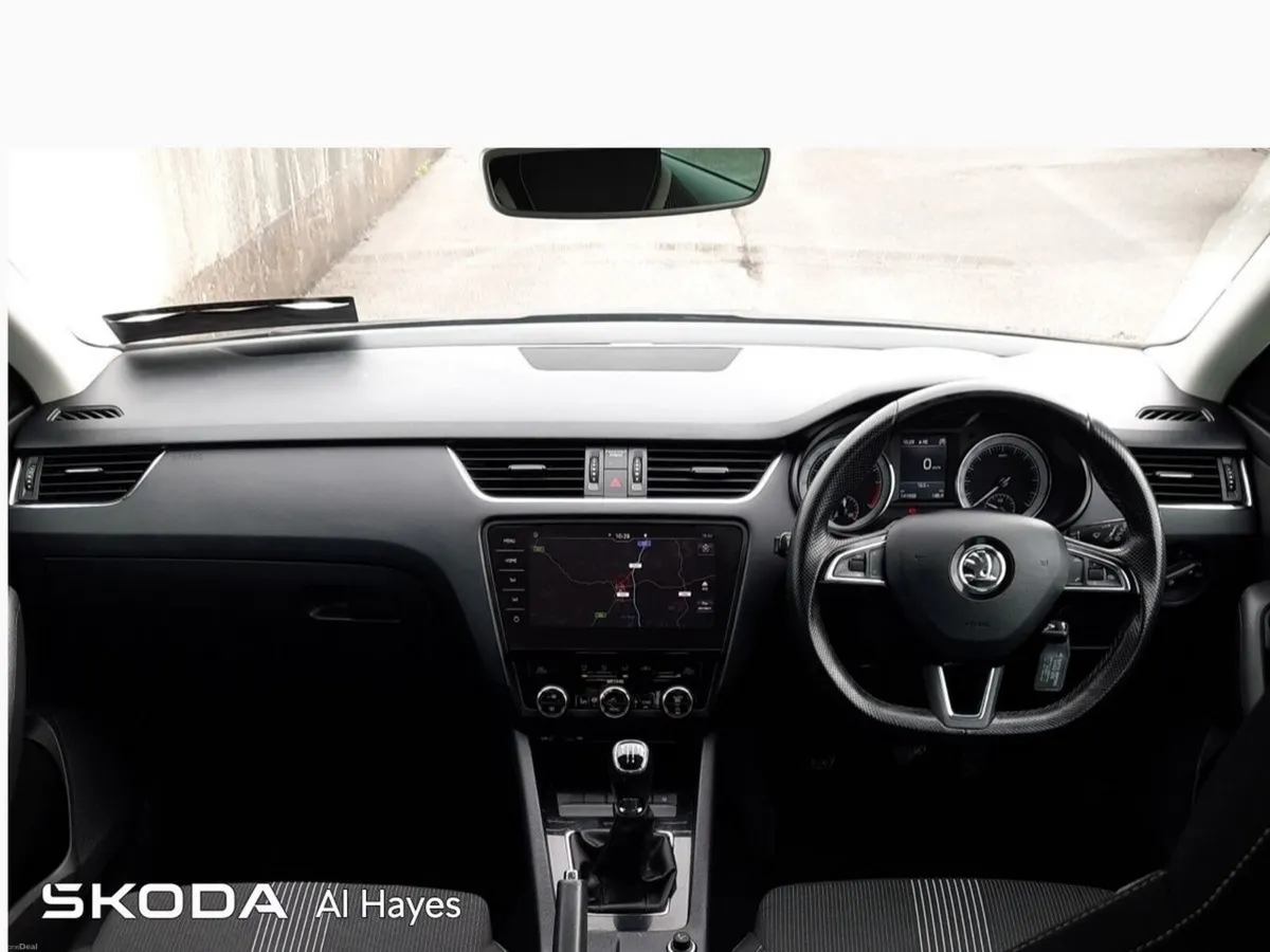 Skoda Octavia **SPORTS PACK**STYLE 1.6TDI 115BHP - Image 2
