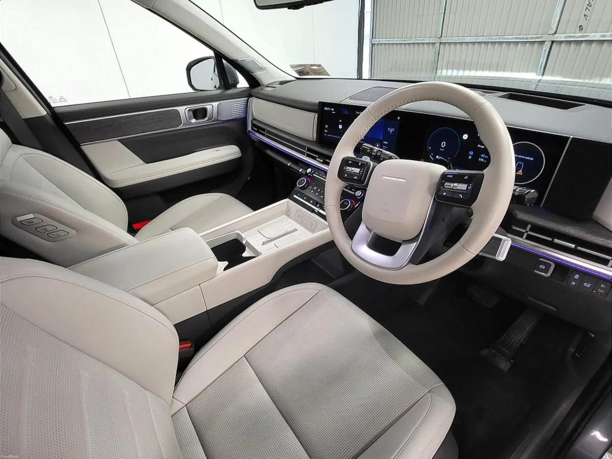 Hyundai Santa Fe 1.6 PHEV 4WD Premium Finance from - Image 6