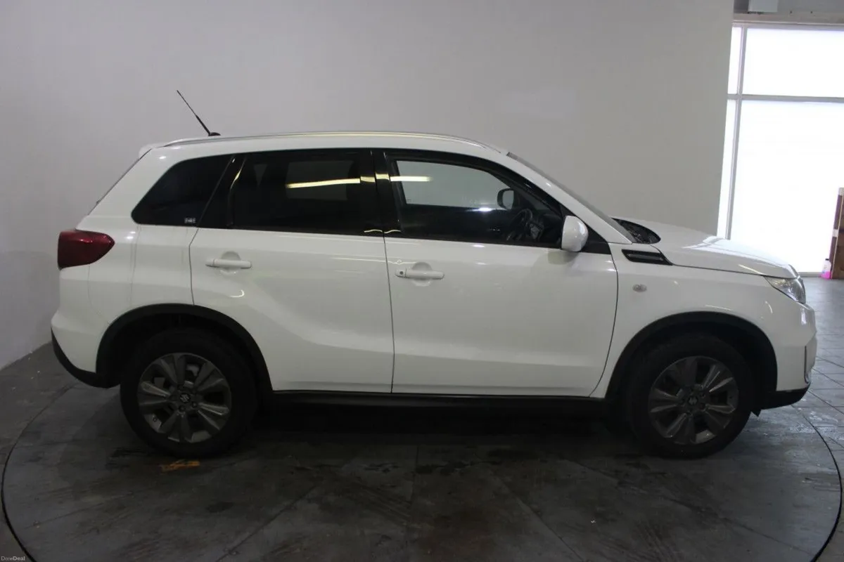 Suzuki Vitara 1.0 Boosterjet SZ-T - TENDER 40 - Image 3