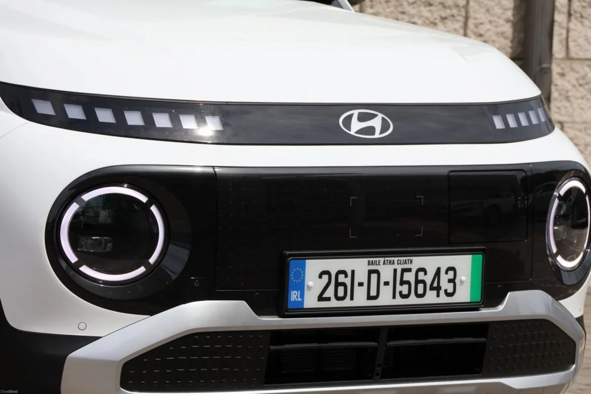 Hyundai INSTER Inster Elegance 49 kW - Image 3