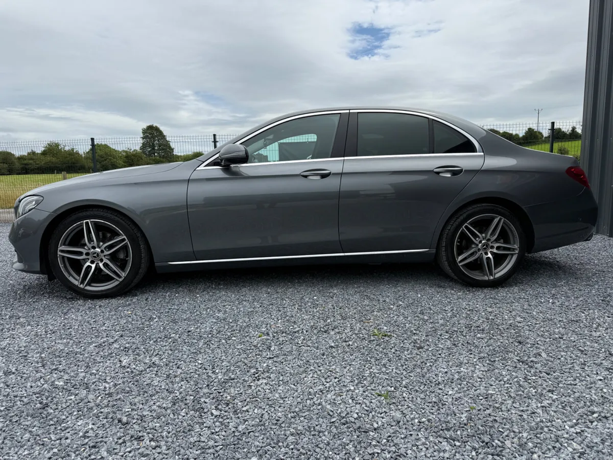 Mercedes-Benz E-Class 2018 - Image 5