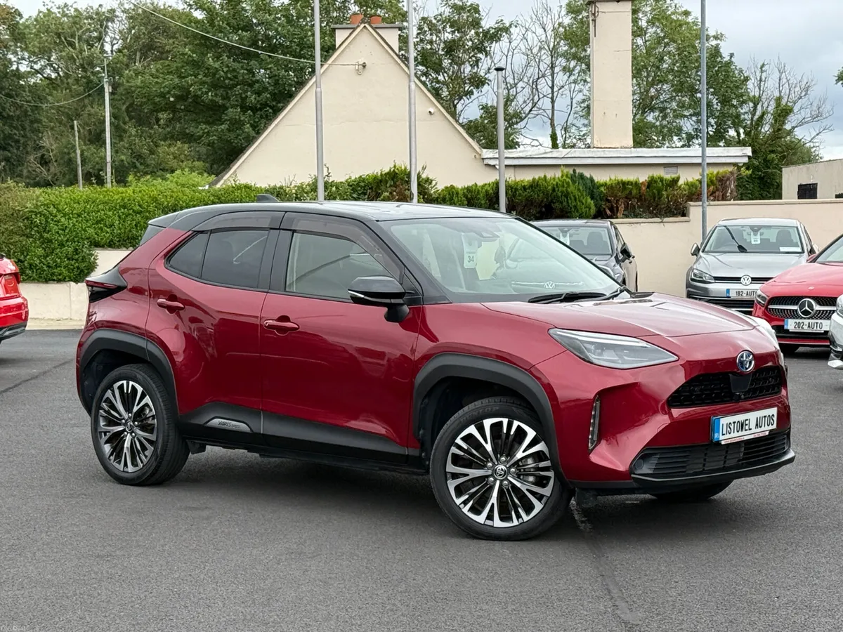 211 TOYOTA YARIS CROSS HYBRID 1.5 PETROL AUTO - Image 2