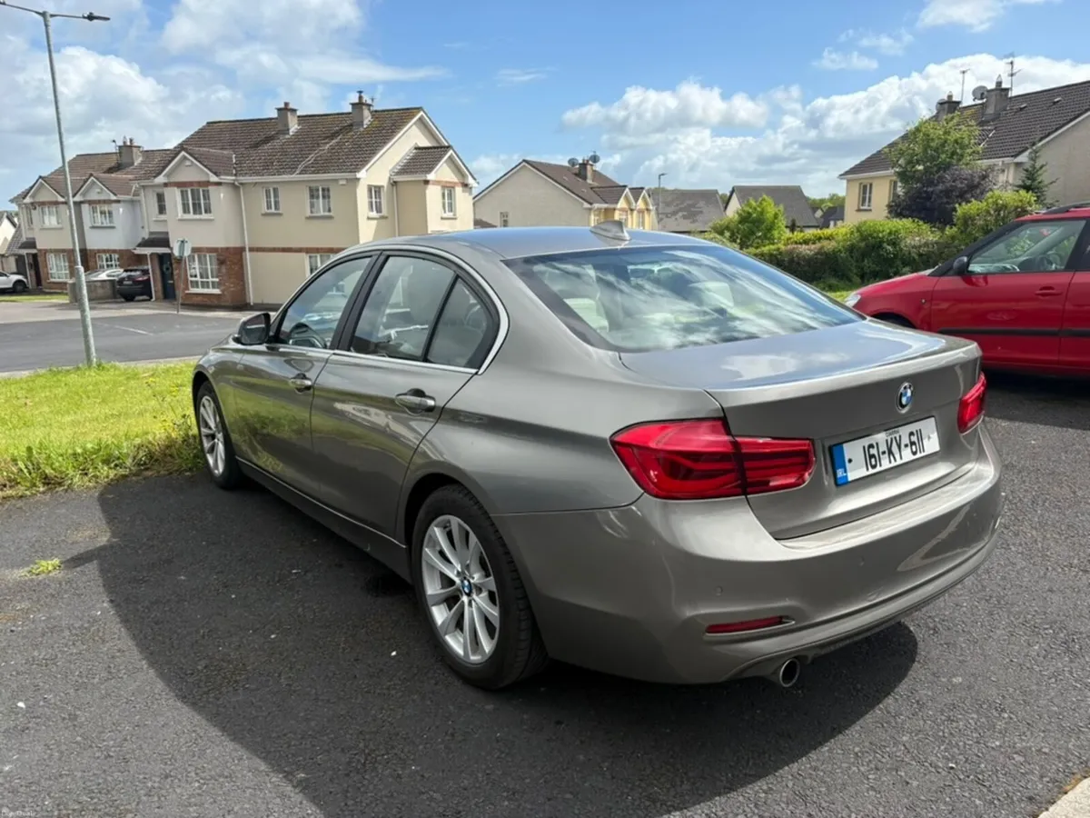 BMW 3-Series 2016 - Image 2