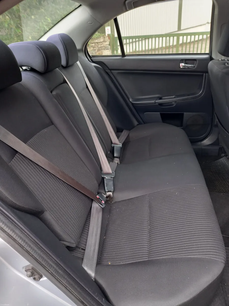 2015 Mitsubishi Lancer 1.6 Petrol - Image 2
