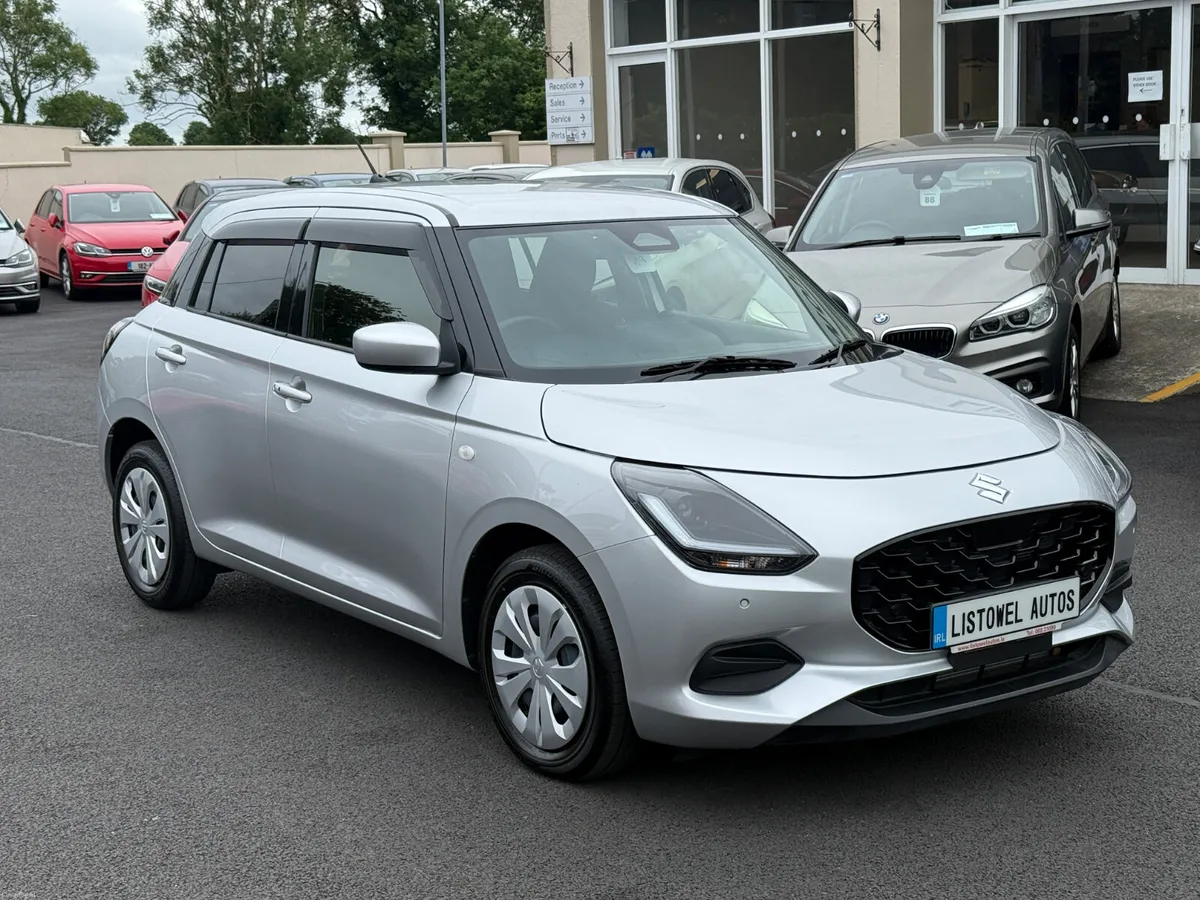 242 SUZUKI SWIFT 1.2 PETROL AUTOMATIC 82BHP - Image 4