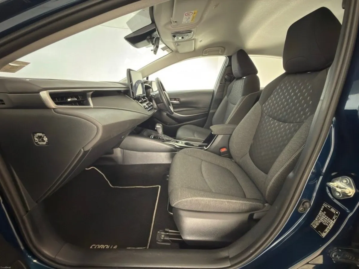 Toyota Corolla Luna Hybrid Saloon - Image 6