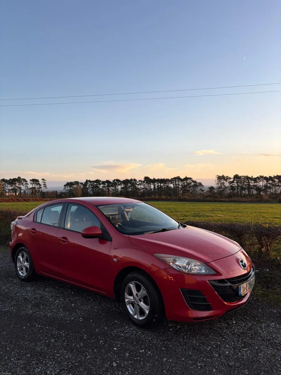 Mazda 3 - Image 1
