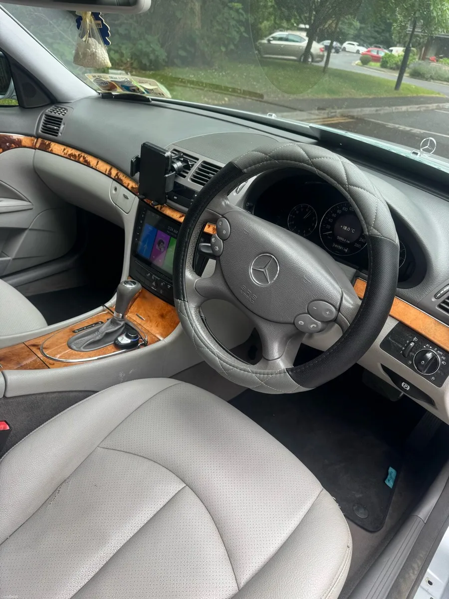 Mercedes E200 KOMPRESOR - Image 1