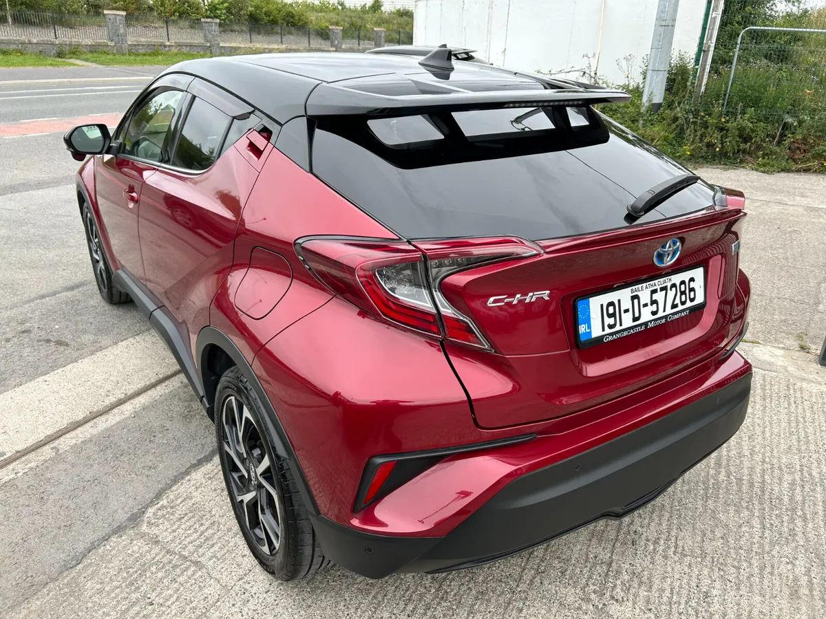 TOYOTA CHR 2019, 1.8 HYBRID AUTO LOW KM HIGH SPEC - Image 5