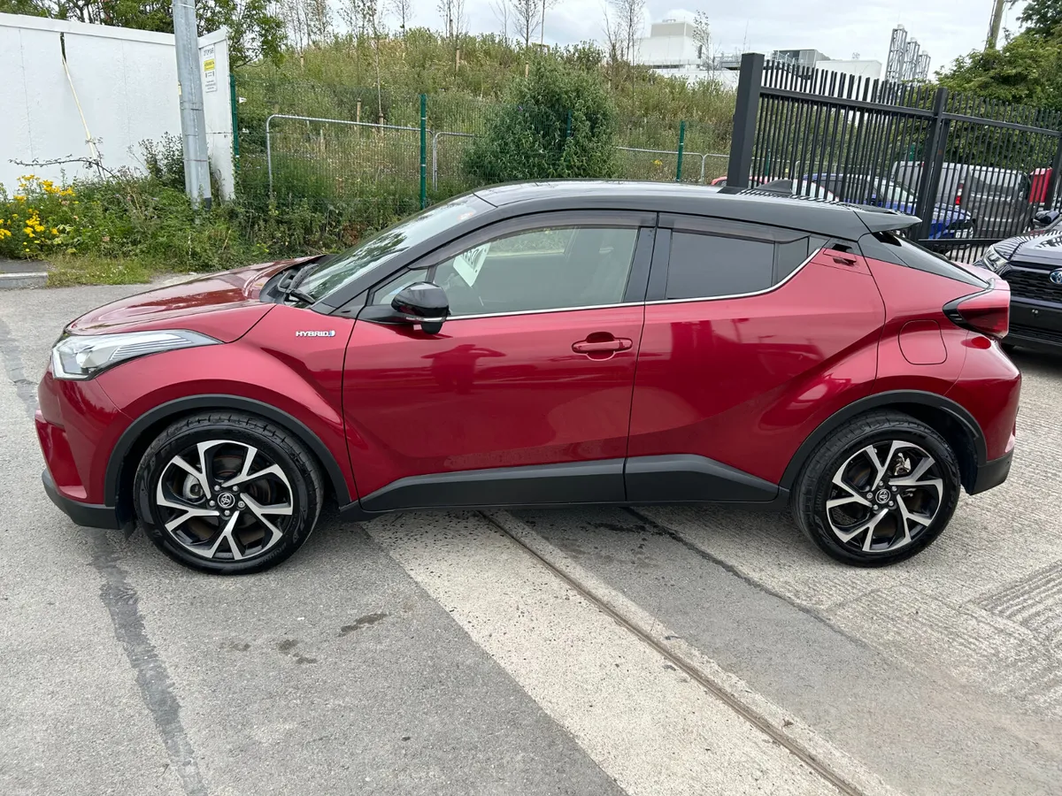 TOYOTA CHR 2019, 1.8 HYBRID AUTO LOW KM HIGH SPEC - Image 4
