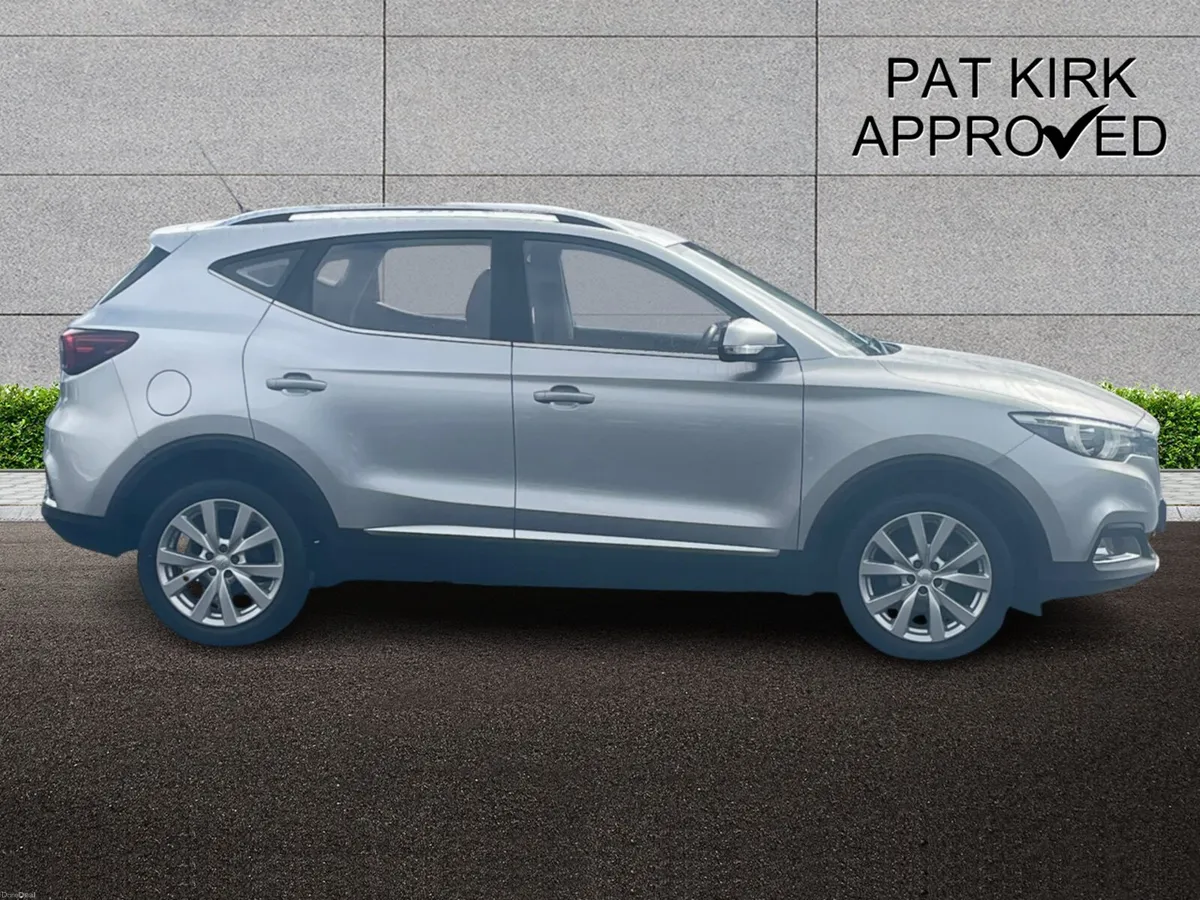 MG ZS Hatchback Excite - Image 3
