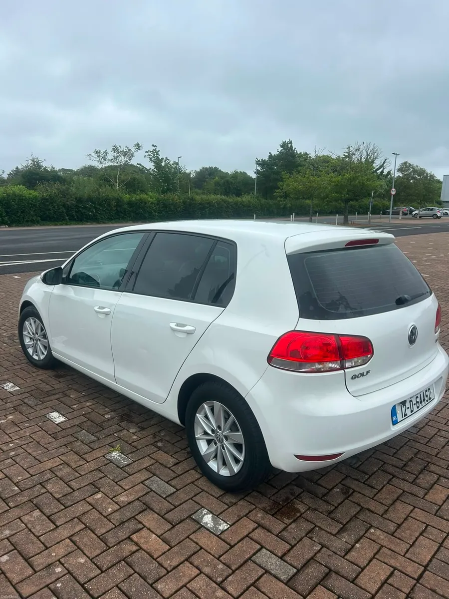 Volkswagen Golf - Image 2