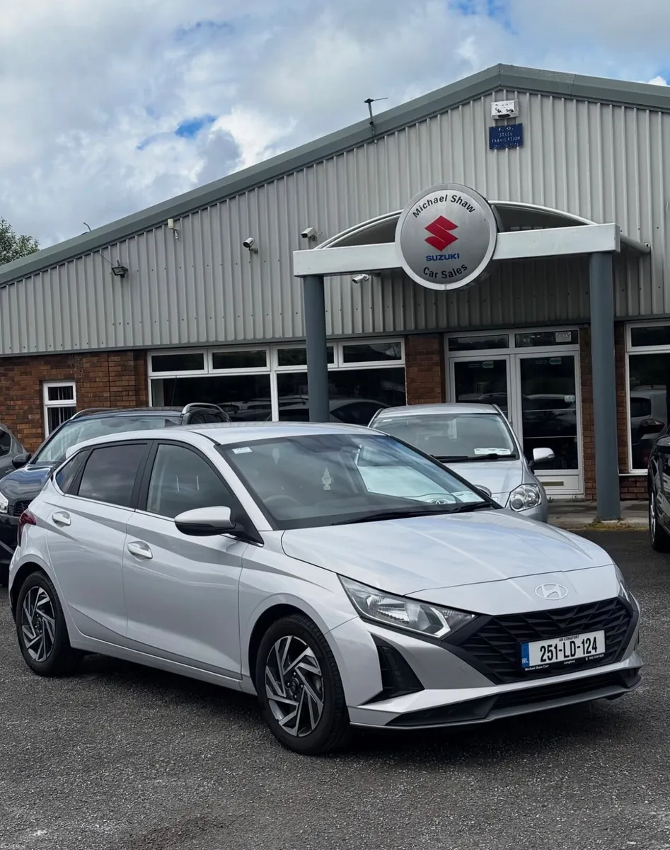 251 Hyundai i20 . Excellent value - Image 1