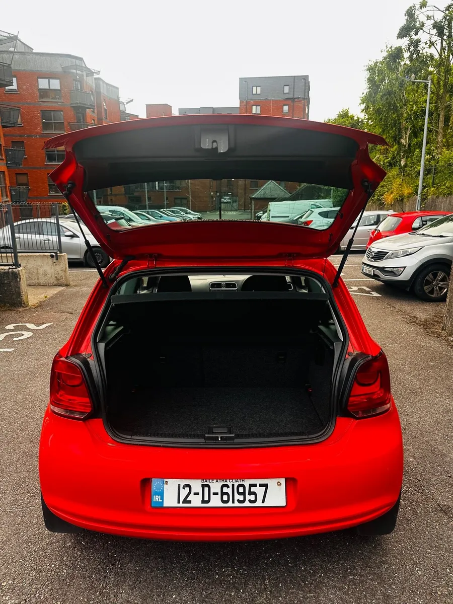 Car - Image 4