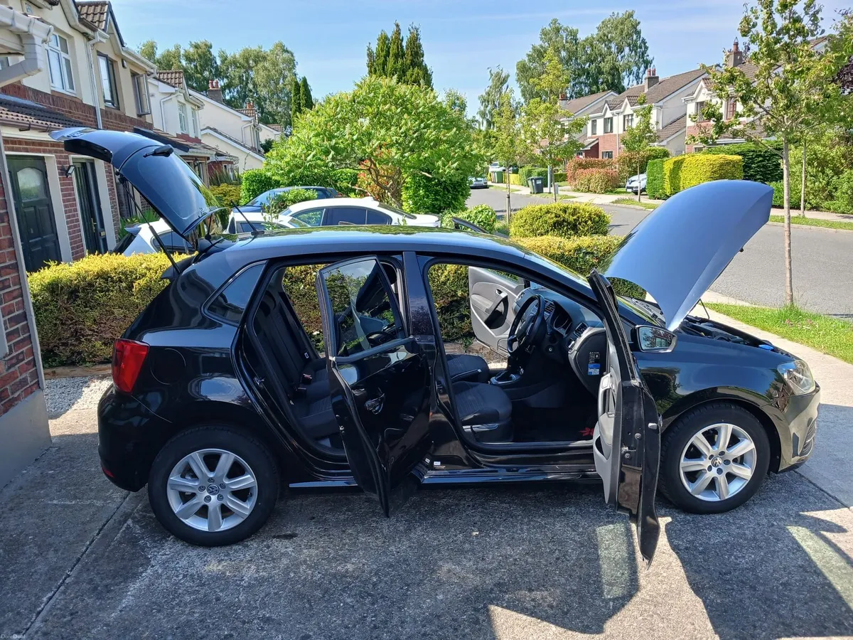 Car 151 VW Polo,  Automatic only 66kms, 2 owners - Image 2