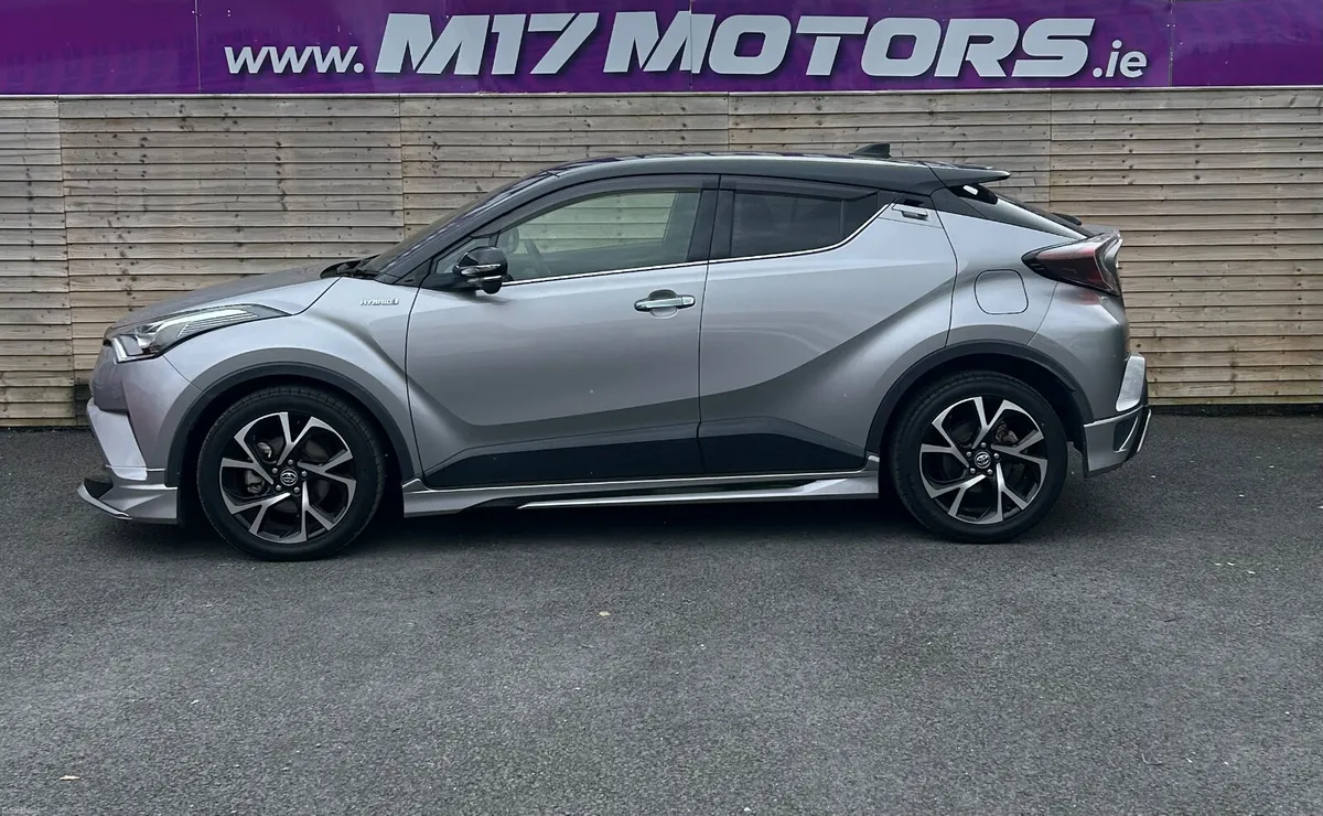 2018 Toyota CH-R, Q Edition, Factory Bodykit - Image 4