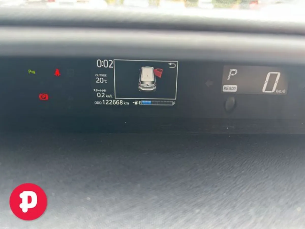 Toyota Aqua 1.5 Hybrid Crossover Auto - Straight S - Image 4